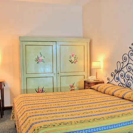 Hotel Torcolo Residenze Del Cuore 2*