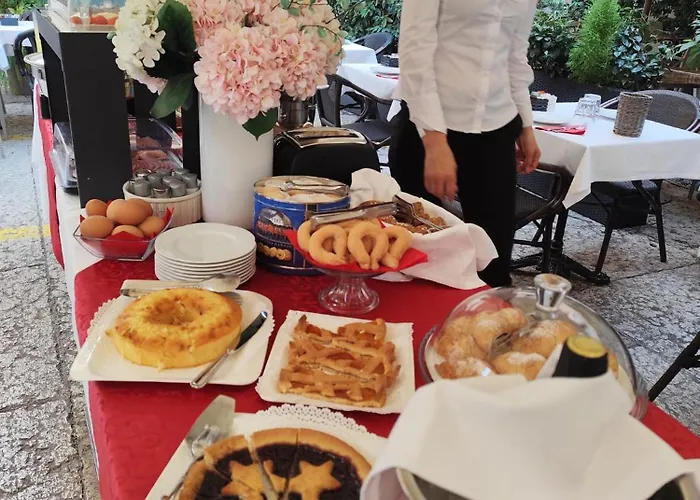 Hotel Torcolo Residenze Del Cuore 2*